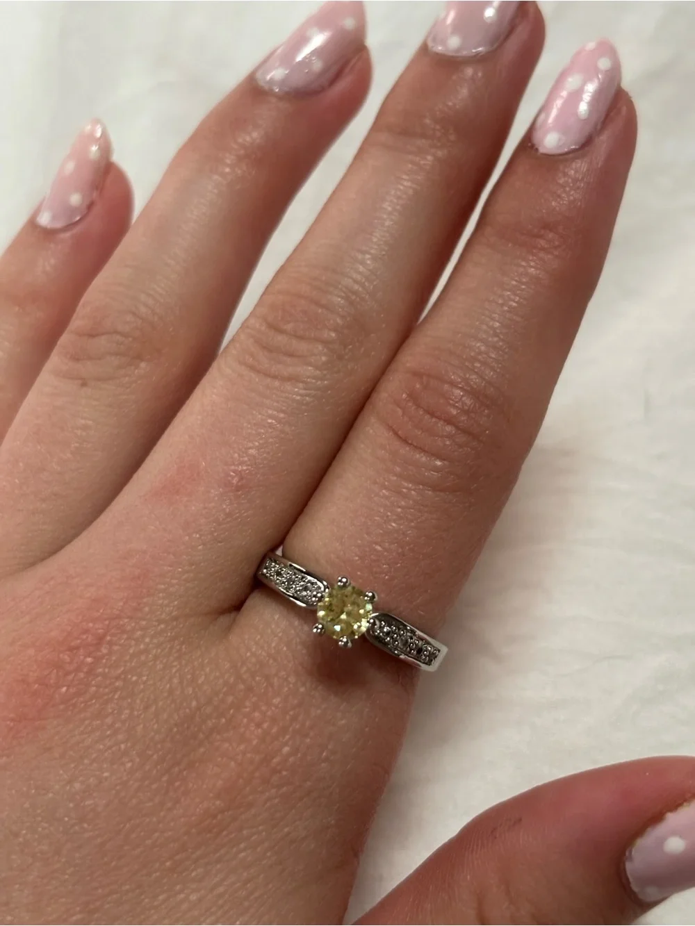 Source Unknown Yellow Gemstone Solitaire Ring with Pavé Silver Band